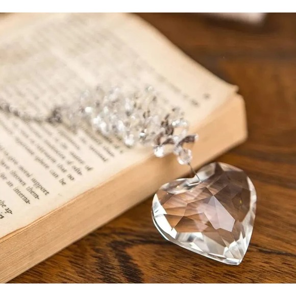 New! Clear Heart Crystal Prism Ball Pendant Home Window Decoration Suncatcher - Picture 1 of 8